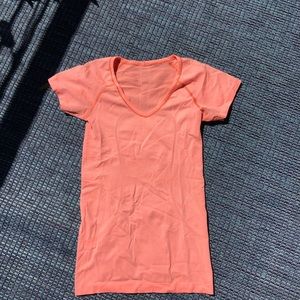 Swiftly tech V neck T-shirt